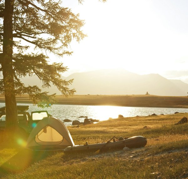 Séjournez au camping 3 étoiles au bord du lac d'Aydat